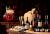 JW메리어트 서울 2층 바 루즈에서는 15여종의 와인과 5종의 생맥주를 즐길 수 있는 무제한 와인 뷔페를 진행한다. [JW메리어트 서울] 