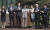 이재현 CJ그룹회장이(왼쪽 네번째) 17일 경기 수원시 광교신도시 CJ블로썸파크에서 기념식수를 마친 뒤 직원들에게 손을 흔들고 있다. 임현동 기자