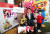 18일 서울 광화문 KT스퀘어에서 KT Mass총괄 임헌문 사장이 어린이들과 함께 IPTV 하이퍼 VR 서비스 'TV쏙'을 소개하고 있다. [사진 KT]