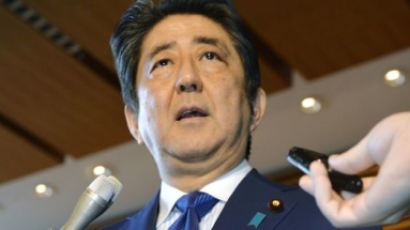 日 아베 "北 세계에 대한 도전…G7 주요 의제로 올릴 것"