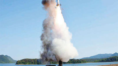 [단독] 북한 지난달 실패했던 미사일 시험장소 고집했던 이유