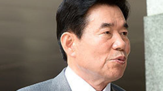 김진표 “공공기관 성과연봉제 폐지 검토하겠다”