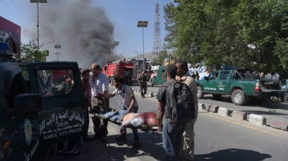 아프가니스탄 수도 카불서 자폭테러...한국대사관 건물 파손