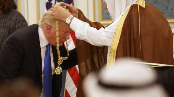 중동 국가들 카타르 ‘왕따’에 트럼프 지지…중동 악재 될라