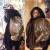 루이비통 로고를 모티브로 장식한 대퍼 댄의 모피 재킷(오른쪽)과 구찌의 2018 크루즈 컬렉션 의상. [사진 @Irpeoples 인스타 캡처] 