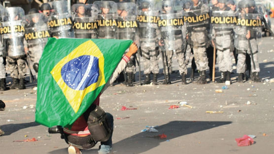 [반복되는 브라질의 비극] 호세프 탄핵 주도한 테메르 탄핵 위기 