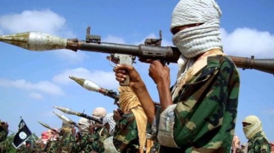 미군, 이슬람 무장단체 '알샤바브' 기지 타겟 공습