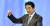 아베 신조(安倍晋三) 일본 총리가 5일 열린 집권 자민당 대회에서 주먹을 쥐어 보이며 연설하고 있다. [도쿄 교도=연합뉴스] 