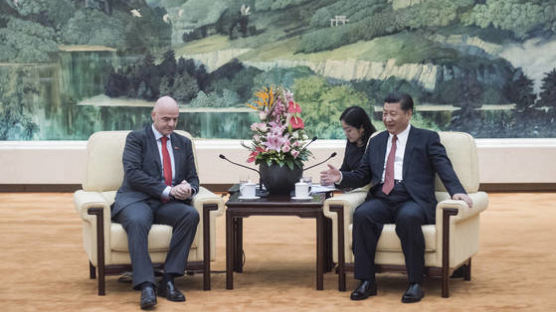 추미 시진핑, FIFA 회장에게 "월드컵 개최는 중국의 꿈" 협력 당부...2022년 카타르 대체설도 