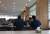 김재원 충남경찰청장(굵은 원 안)이 20일 오전 충남경찰청 구내식당에서 직원들과 아침식사를 하고 있다. [사진 충남경찰청 직원]