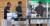 김재원 충남경찰청장(오른쪽)이 20일 경찰청 구내식당에서 식판에 음식을 담고 있다. [사진 충남경찰청]