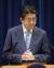 19일 일본 총리관저에서 아베 신조 일본 총리가 기자회견을 통해 가케학원 문제에 관한 재조사 등 정부 대응에 &#34;시간이 오래 걸려 불신을 초래했음을 솔직히 인정한다&#34;고 사과했다. [도쿄 교도통신=연합뉴스] 