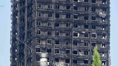 런던 그렌펠 타워 화재 생존자, 최고급 아파트로 이사한다