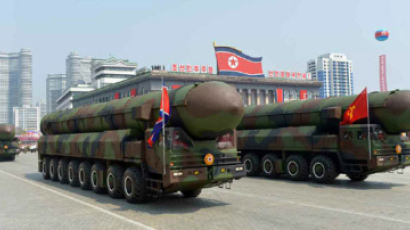 美 관리"북한, ICBM용 로켓 발사 시험"