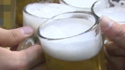 1인당 술 소비 50년간 1.7배…인기 술은 막걸리에서 맥주로 