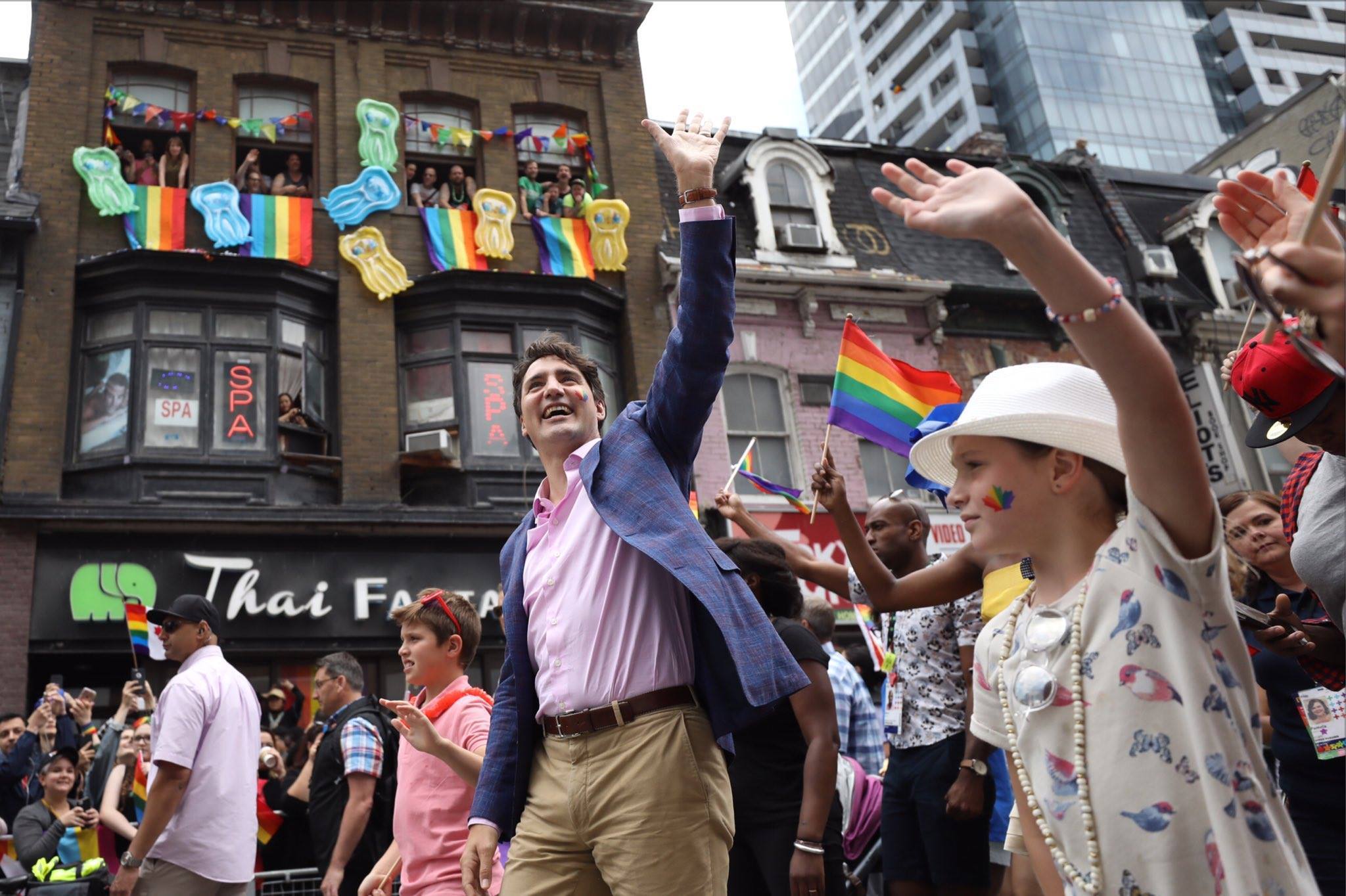 2017 게이 프라이드에 참여한 저스틴 트뤼도 캐나다 총리. [사진=트뤼도 총리 페이스북]