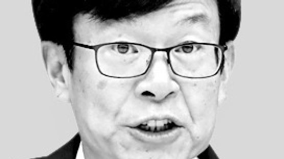 ‘법 잘지켜라’ 김상조의 시그널…공정위, 반복적 법 위반자 처벌 강화
