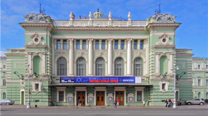 러시아 '마린스키 극장'처럼...예술복합단지로 거듭나는 세종문화회관 