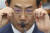 5일 열린 국회 대법관 후보자 인사청문회에서 안경을 고쳐쓰는 조재연 후보자  [연합뉴스]