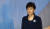 박근혜 전 대통령이 5일 이재용 부회장 재판에 증인으로 출석하지 않겠다는 입장을 법원에 전했다. [연합뉴스] 