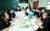지난 4일 전북중학교에 재학 중인 중도입학 학생 11명으로 구성된 이중언어 동아리 &#39;다드림&#39;이 활동하는 모습. 전주=프리랜서 장정필