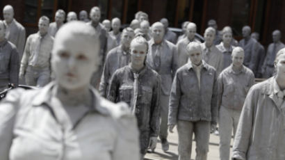 [사진] "지옥에 온 것을 환영"...G20에 등장한 놀라운 좀비들