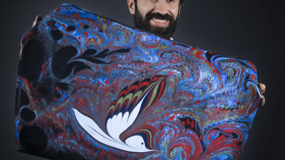 터키 미술작가 가립 아이, 광고 출연료 1000만원 기부