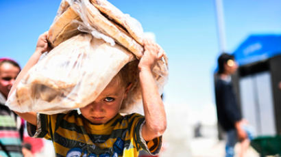 [사진] 시리아 7년째 전쟁 … 어른들이 미안해