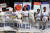 26일 서울 명동역 앞에서 열린 여성 건강권과 몸 다양성 보장을 위한 기자회견 '문제는 마네킹이야'에서 참가자들이 다양한 체형의 마네킹 제작, 전시 등을 촉구하고 있다. [연합뉴스]