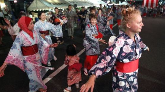 일본, 외국인 관광객에게 ‘출국세’ 징수 방안 만지작