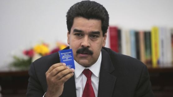 독재 길 걷는 베네수엘라에 칼 빼든 미국