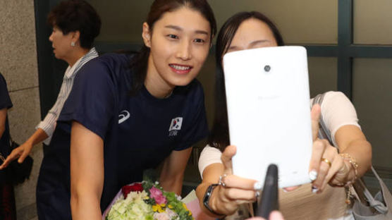 체코행 한국 여자배구 대표팀, 결국 '전원 비즈니스석' 탄다 