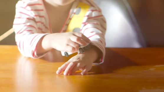 [생생 리포트] “진짜 낳을 거냐” “사표 내라” … 비혼모의 버거운 현실