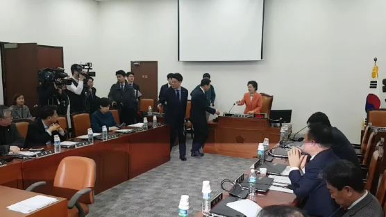 [포토사오정]첫 회의부터 15분 지각한 국회 사법개혁특위
