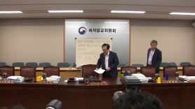 민주당 “최저임금 소상공인 대책 필요” 한국당 “1만원 공약 맞추려 무리한 결정”