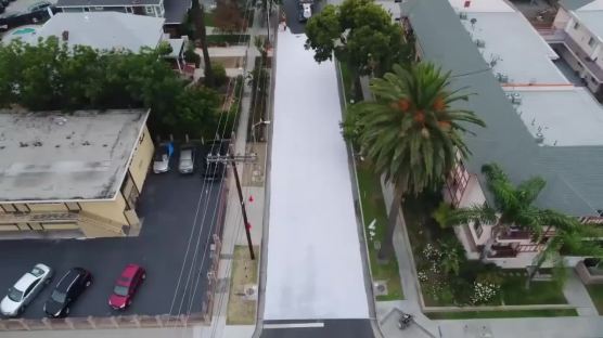 달궈진 도시를 식혀라…미 LA에는 흰색 도로가 있다