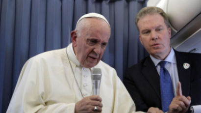 교황, 가톨릭 내 성폭력 거듭 사과…“피해자와 신께 용서구한다”