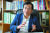 김대환 전 노동부 장관은 일자리 정책과 관련된 책을 쓰고 있다. 22일 서울 방배동에 있는 김 전 장관의 개인 연구실에서 두 시간 가까이 그와 인터뷰했다. 그는 담담하면서 단호한 어조로 거침없이 답했다. [장진영 기자]