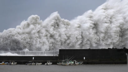 일본 초토화한 태풍 ‘제비’ 소멸