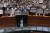 김병준 비대위원장과 김성태 원내대표 등 자유한국당 의원들이 비준동의를 거부하는 피켓팅을 하고 있다. 오종택 기자