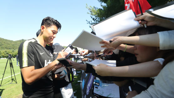 한국축구 아이돌급 인기, 11일 칠레전 예매석 매진