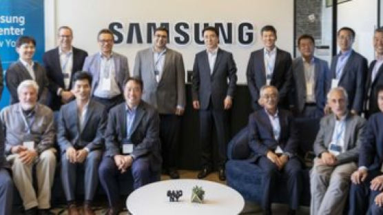 삼성은 뉴욕, 페북·구글은 ‘탈 미국’ … AI 허브 경쟁