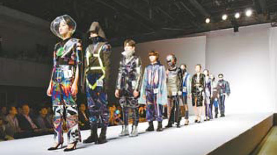 [라이프 트렌드] 패션 디자이너·모델 꿈꾸는 10대들의 축제