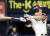 올 시즌 37개의 홈런을 기록 중인 김재환. 가장 큰 잠실구장에서도 16개의 홈런을 날렸다. [뉴시스]