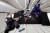 은퇴한 육상의 전설 우사인 볼트(가운데)와 프랑스 우주비행사이자 노브스페이스의 CEO 인 장 프랑소와 클레르부아(오른쪽)가 특별히 개조된 비행기로 프랑스 랭스 상공을 비행하면서 무중력 상태를 즐기고 있다. [로이터=연합뉴스]