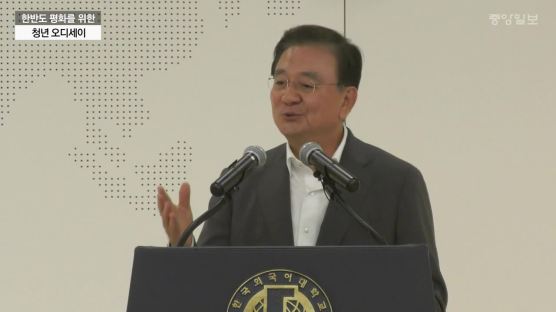 "文정부, 남북관계 견인하면서 비핵화 계속 제기해야"