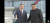 18일 평양 순안공항에서 만난 문재인 대통령과 김정은 국무위원장. [사진 평양공동취재단]