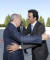 지난달 터키를 찾은 카타르의 군주 셰이크 타밈 빈하마드 알타니(오른쪽)와 에르도안 대통령이 포옹하고 있다. [AP=연합뉴스]