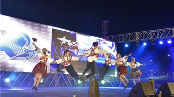 한국외대, 글로벌 문화 공연 행사, 세계민속문화축전 개최