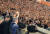 문재인 대통령과 북한 김정은 국무위원장이 19일 저녁 평양 5.1 경기장에서 열린 &#39;빛나는 조국&#39;을 관람한 뒤 환호하는 평양 시민들에게 손을 들어 인사하고 있다.[연합뉴스]